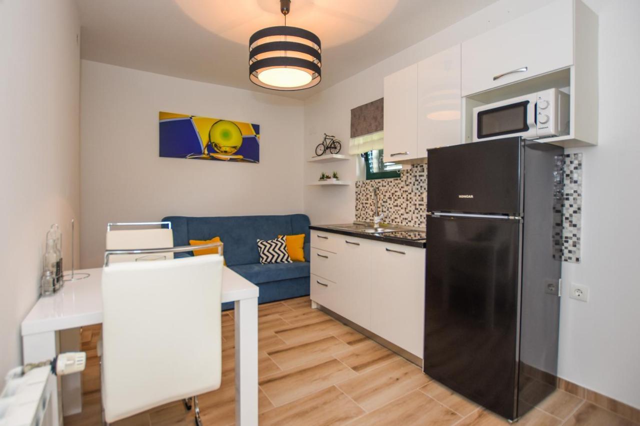Apartmani Plazibat Mandre Luaran gambar