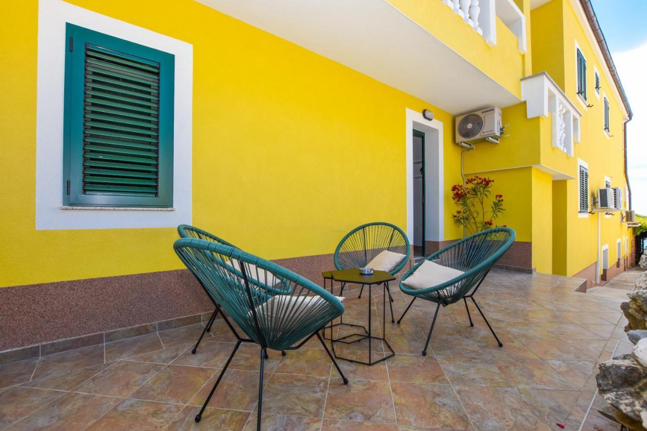 Apartmani Plazibat Mandre Luaran gambar