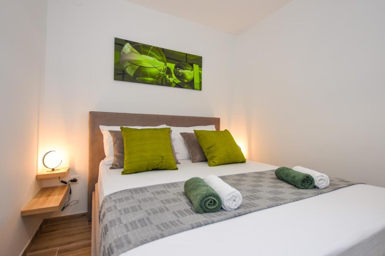Apartmani Plazibat Mandre Luaran gambar
